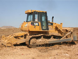 高效租賃CAT.D7G2推土機，助力工程機械靈活應用